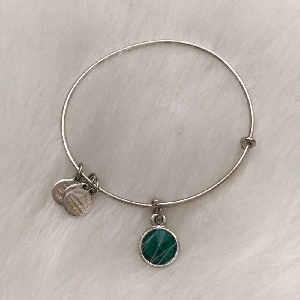 Emerald stone Alex and Ani